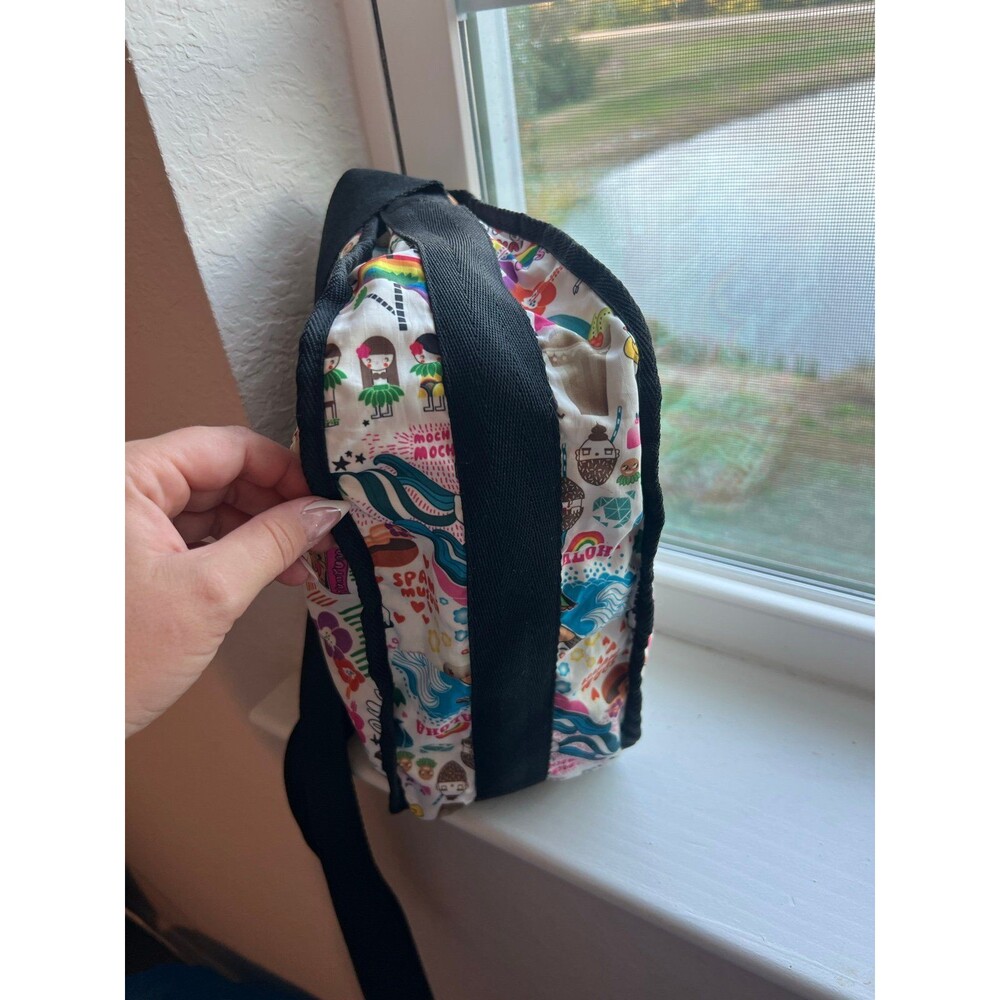 LeSportSac Classic Hobo Crossbody Bag in “Onolicious” Hawaii Retired Print! - Picture 7 of 12